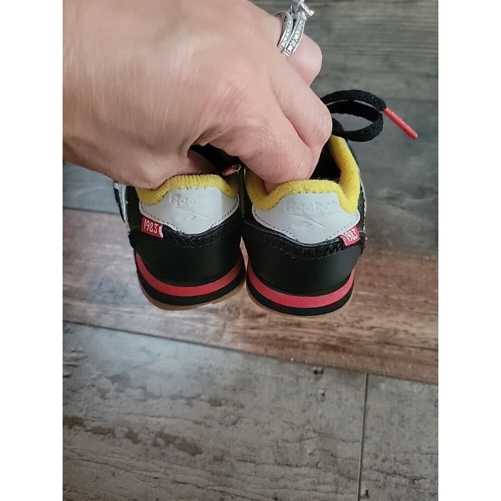 Reebok Classic Leather Alter The Icon Toddler Shoes Sz 5 Black Snow Gray DV5253